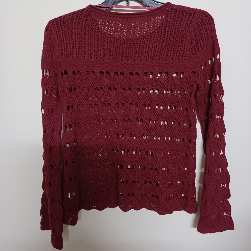 Eyelet Top - Picture 2 of 2